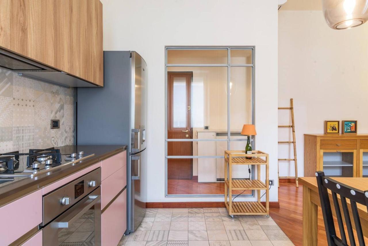 Colored And Spacious Flat Close To Navigli By Easylife Mailand